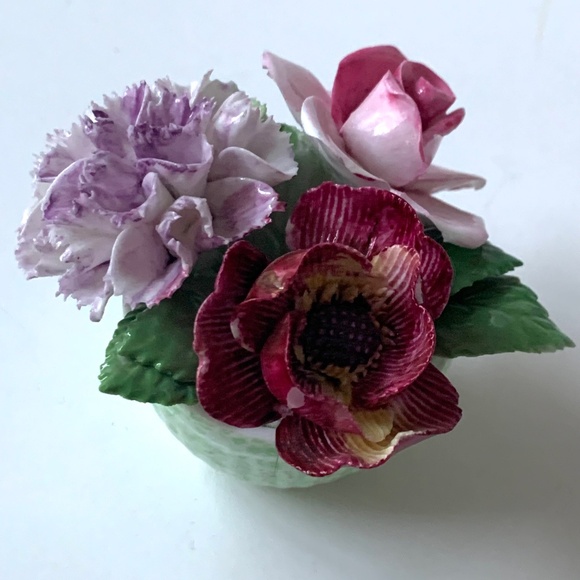 Adderley Porcelain Rose Bouquet Bone China Vintage Royal Gift - Picture 4 of 7